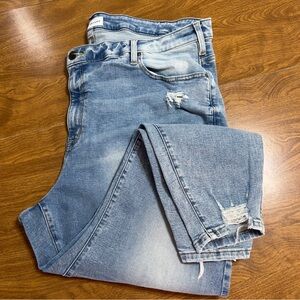 Lane Bryant Light Wash Distressed High Rise Jegging Denim Jeans Plus size 26